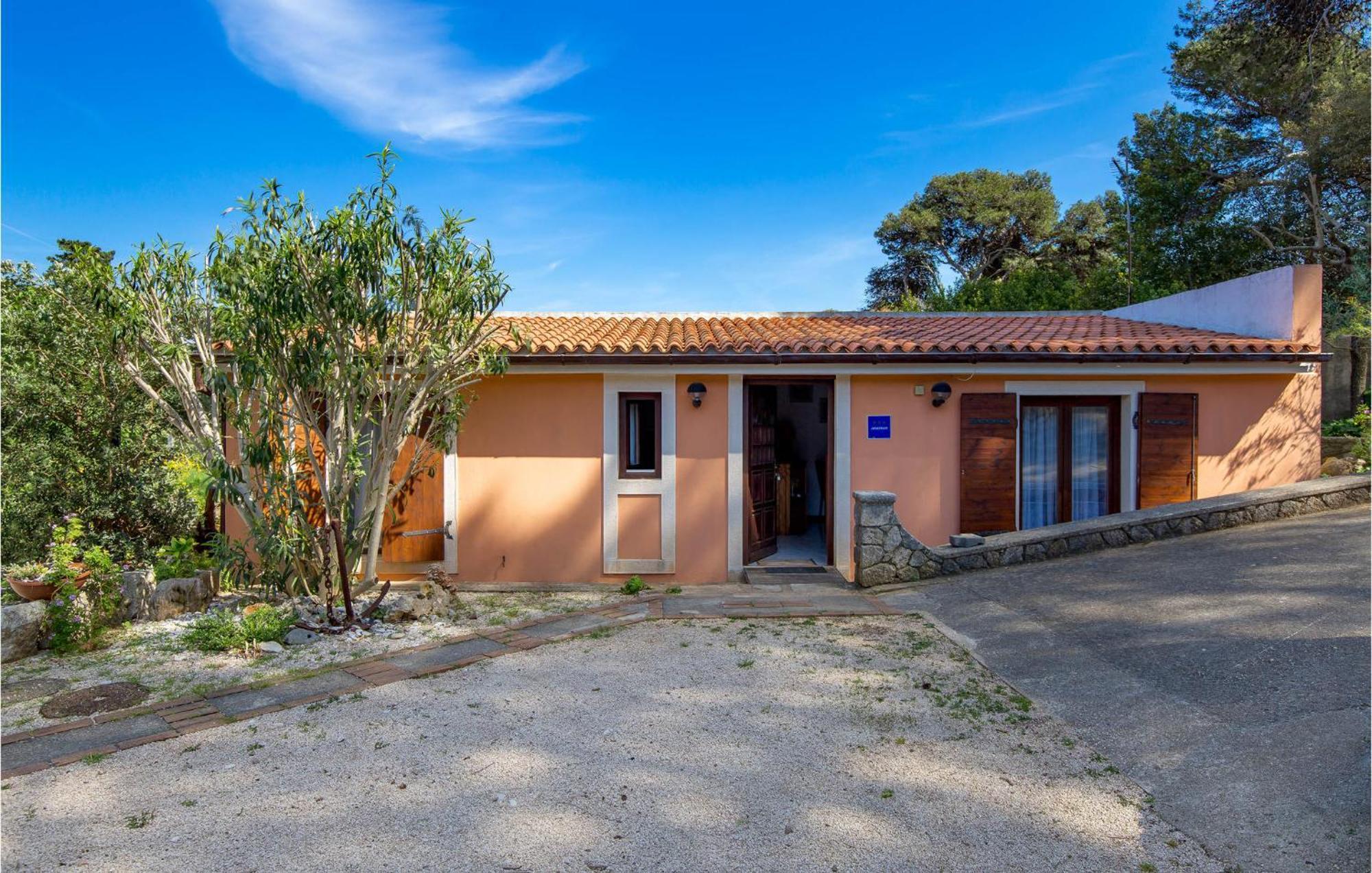 Awesome Home In Veli Losinj Exterior photo