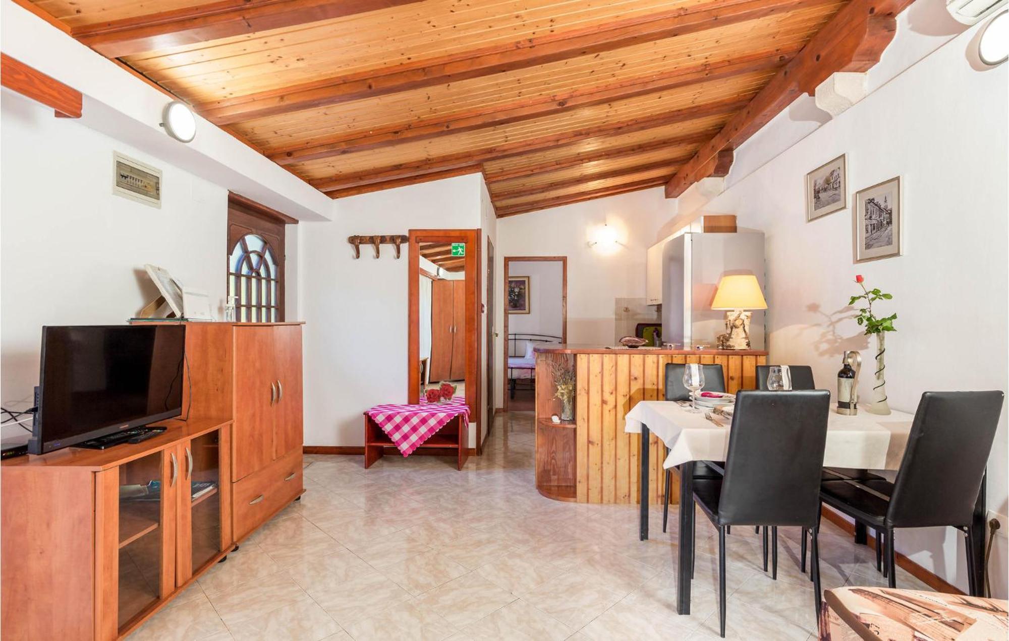 Awesome Home In Veli Losinj Exterior photo
