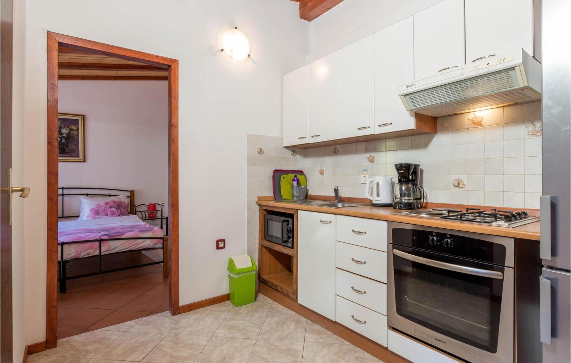 Awesome Home In Veli Losinj Exterior photo