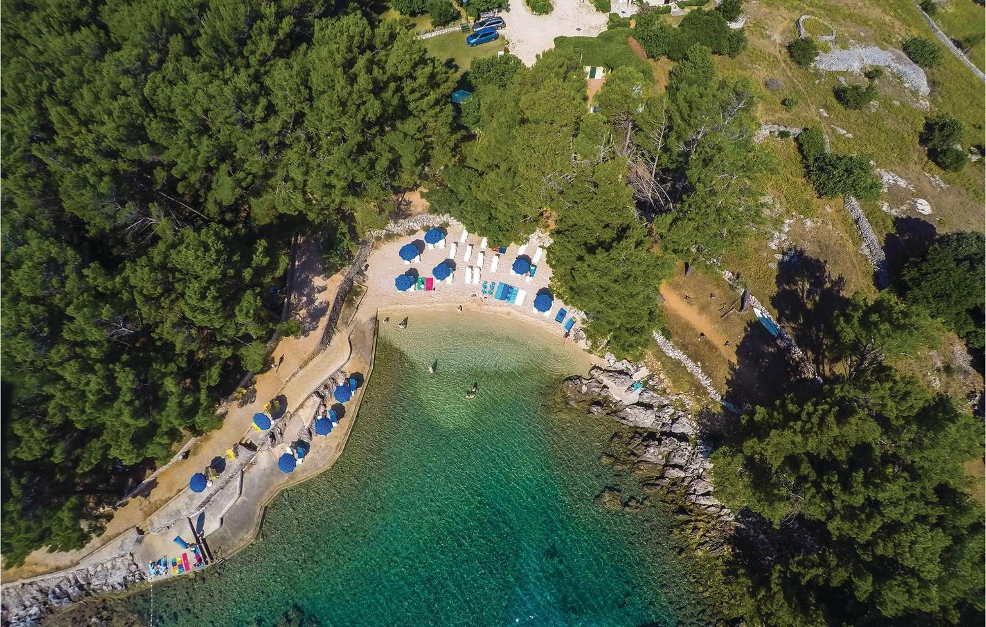 Awesome Home In Veli Losinj Exterior photo