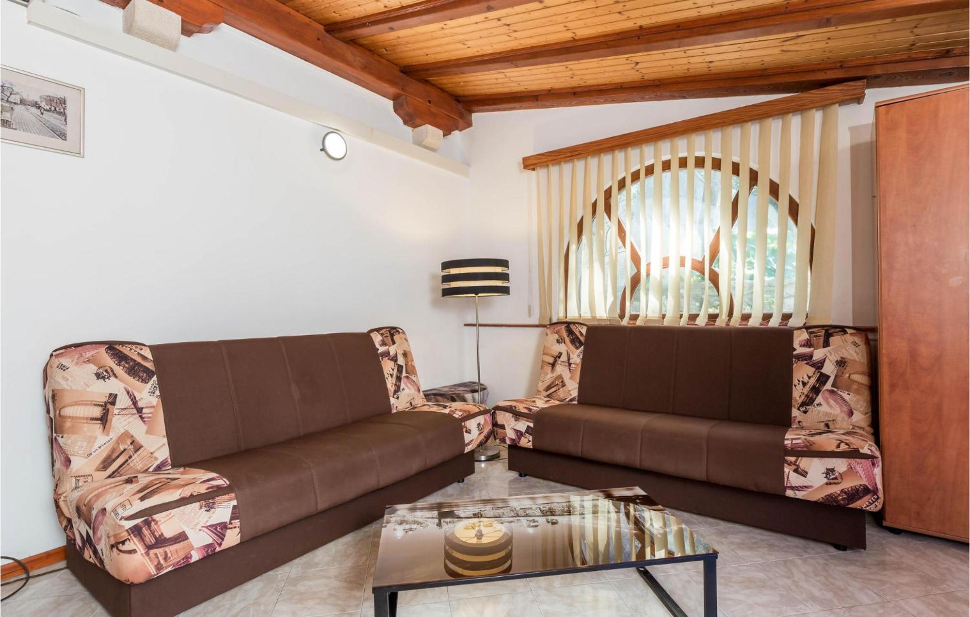 Awesome Home In Veli Losinj Exterior photo