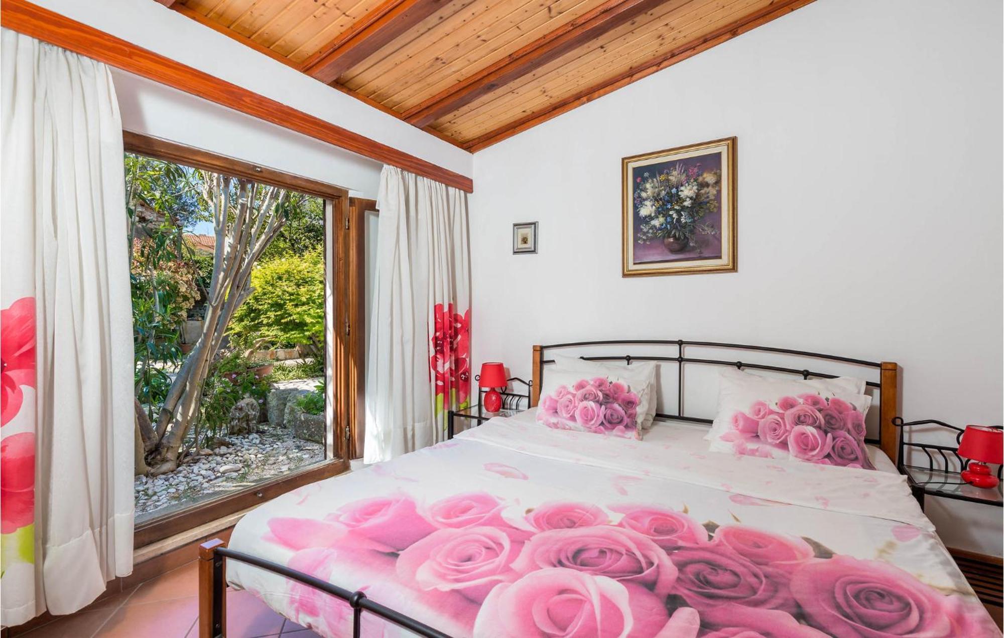 Awesome Home In Veli Losinj Exterior photo